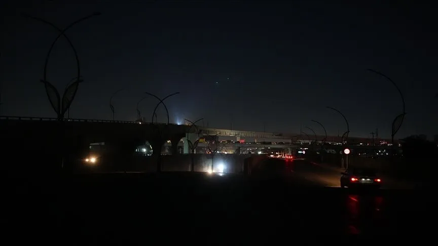 Irak'ın başkenti Bağdat'ta art arda patlama sesleri duyuldu