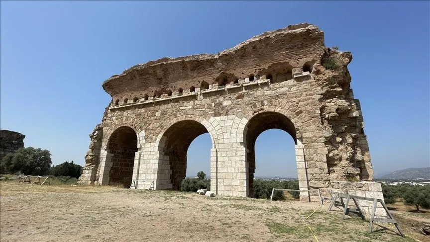 Aydın'daki Tralleis Antik Kenti ziyarete açılacak
