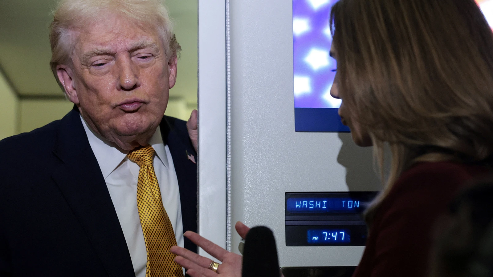 Trump'tan peş peşe saldırı tehditleri! Hedefindeki yeni ülkeyi açıkladı