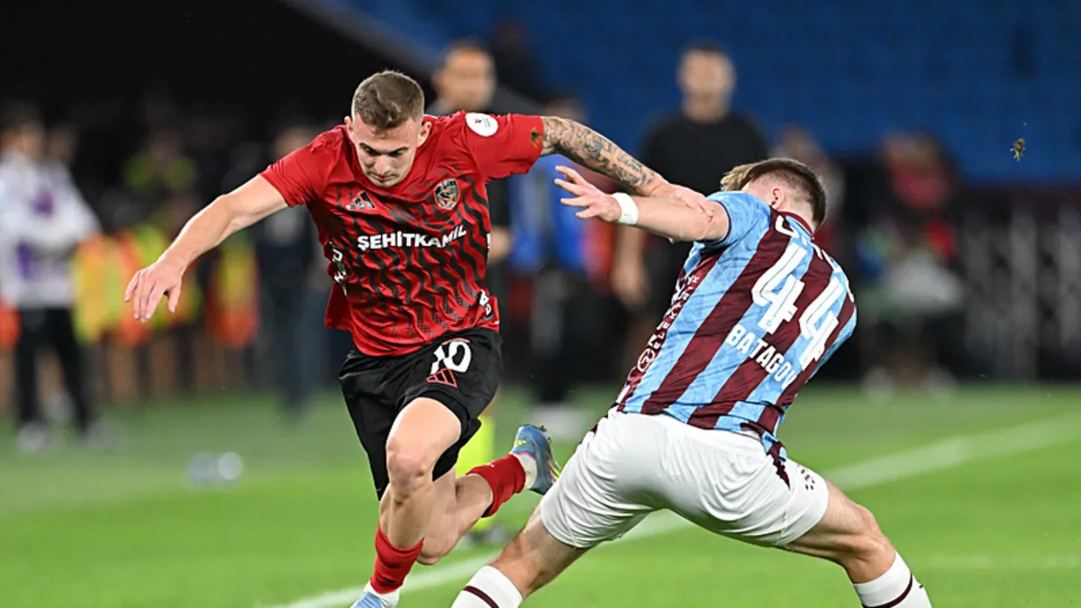 TRANSFER HABERİ | Trabzonspor'dan Kacper Kozlowski hamlesi!