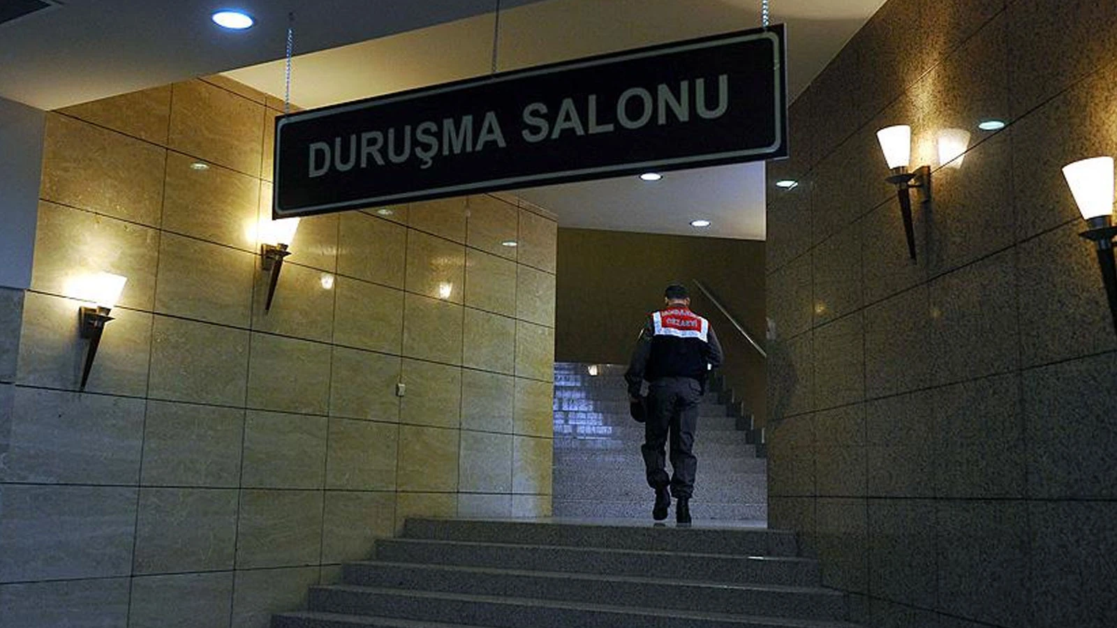 3 yaşındaki kızını bıçaklayarak öldüren anne için karar