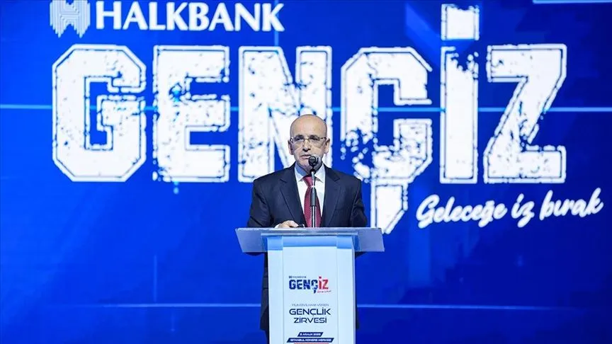 Hazine ve Maliye Bakanı Şimşek: Enflasyon düşüyor, düşmeye devam edecek