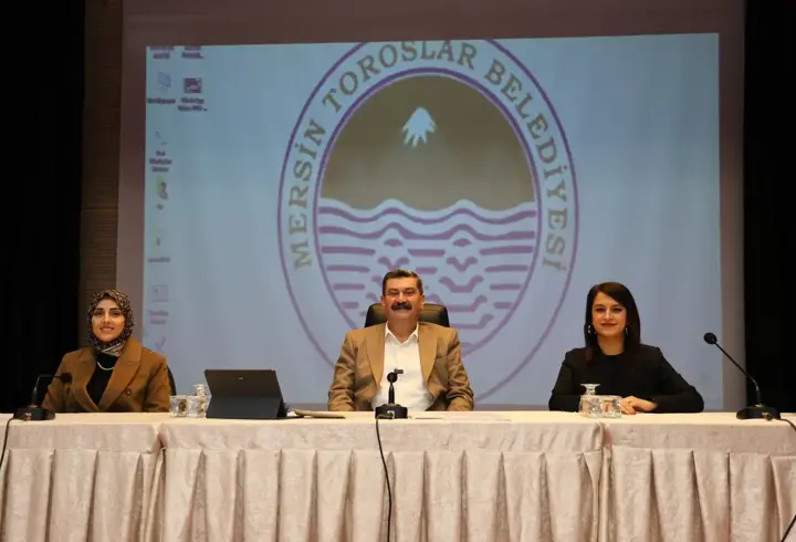 Toroslar Belediyesi 2026 yılının ilk meclis toplantısını gerçekleştirdi