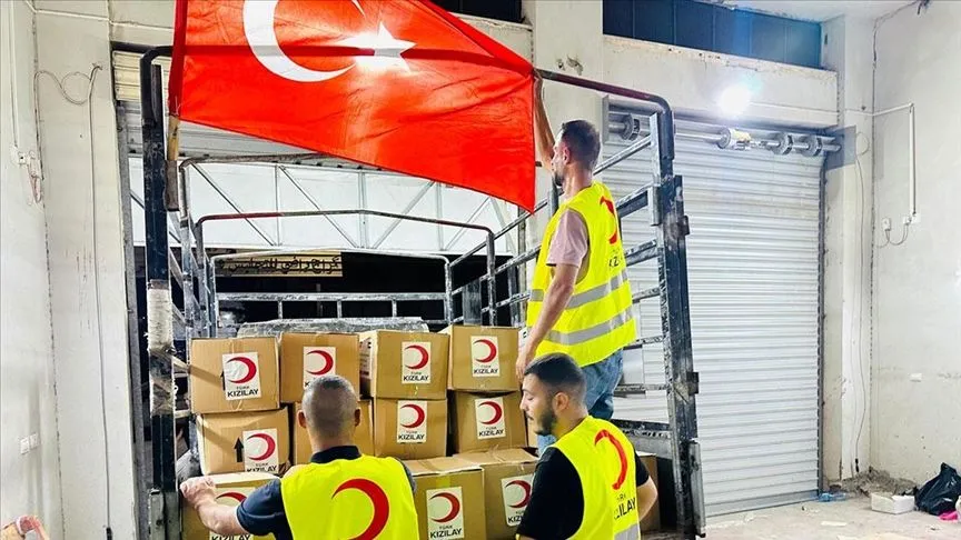 Türk Kızılay, Batı Şeria'ya 1200 gıda kolisi ulaştırdı