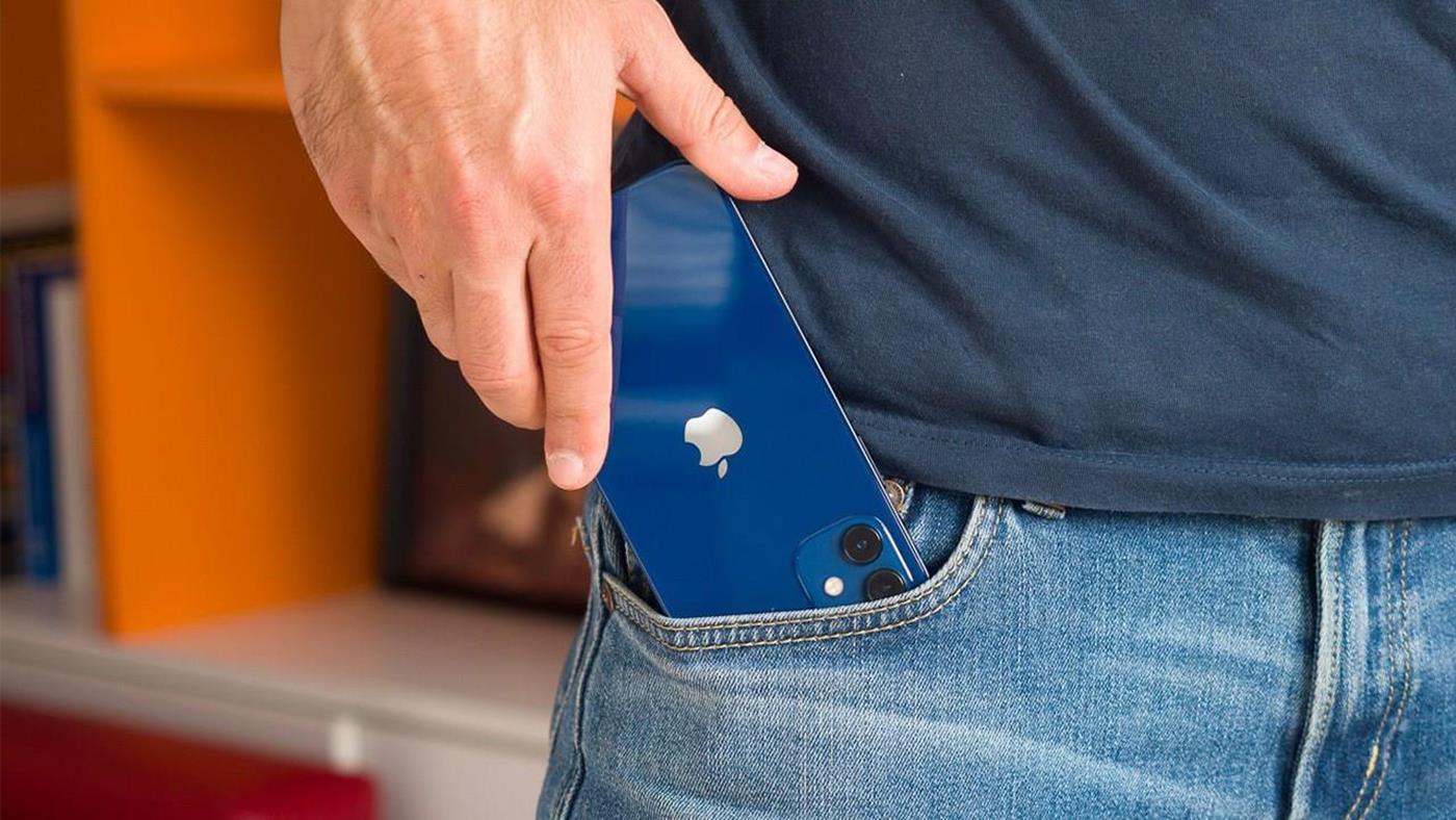 Apple'dan küçük ekranlı iPhone bekleyenlere kötü haber: Planda yok