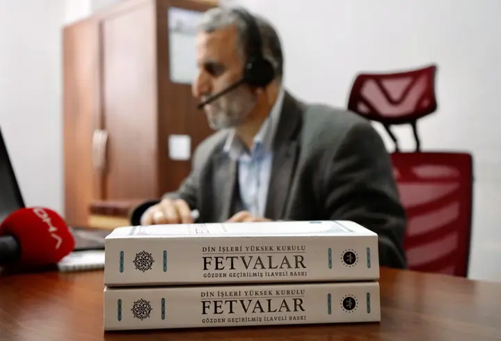 Ramazanda 'Alo Fetva Hattı'na gelen çağrı sayısı iki kat arttı