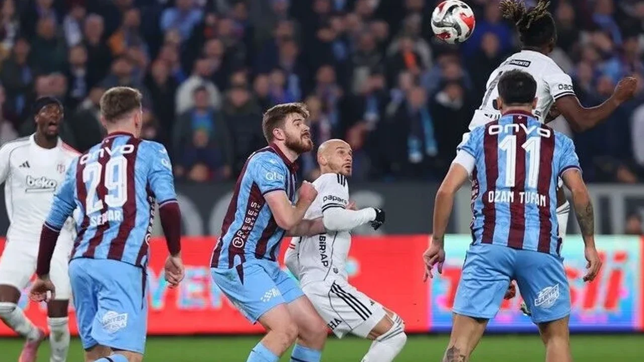 Süper Lig'de Derbi Heyecanı: Trabzonspor-Beşiktaş Maçı Ne Zaman, Saat Kaçta?