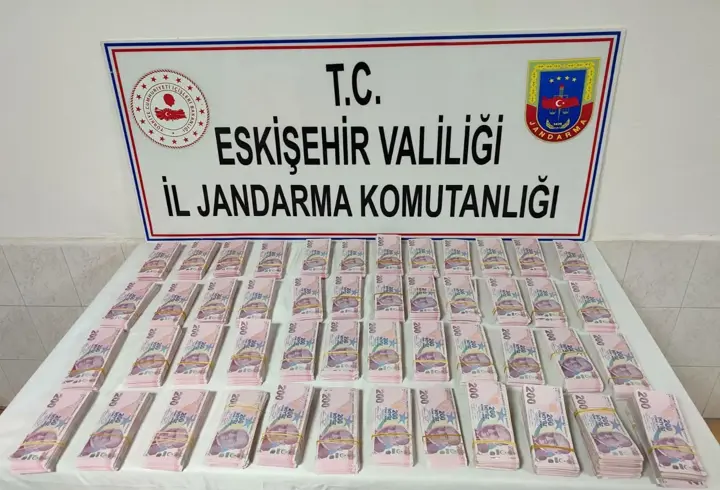 Eskişehir’de 1 milyon 940 bin liralık sahte para ele geçirildi