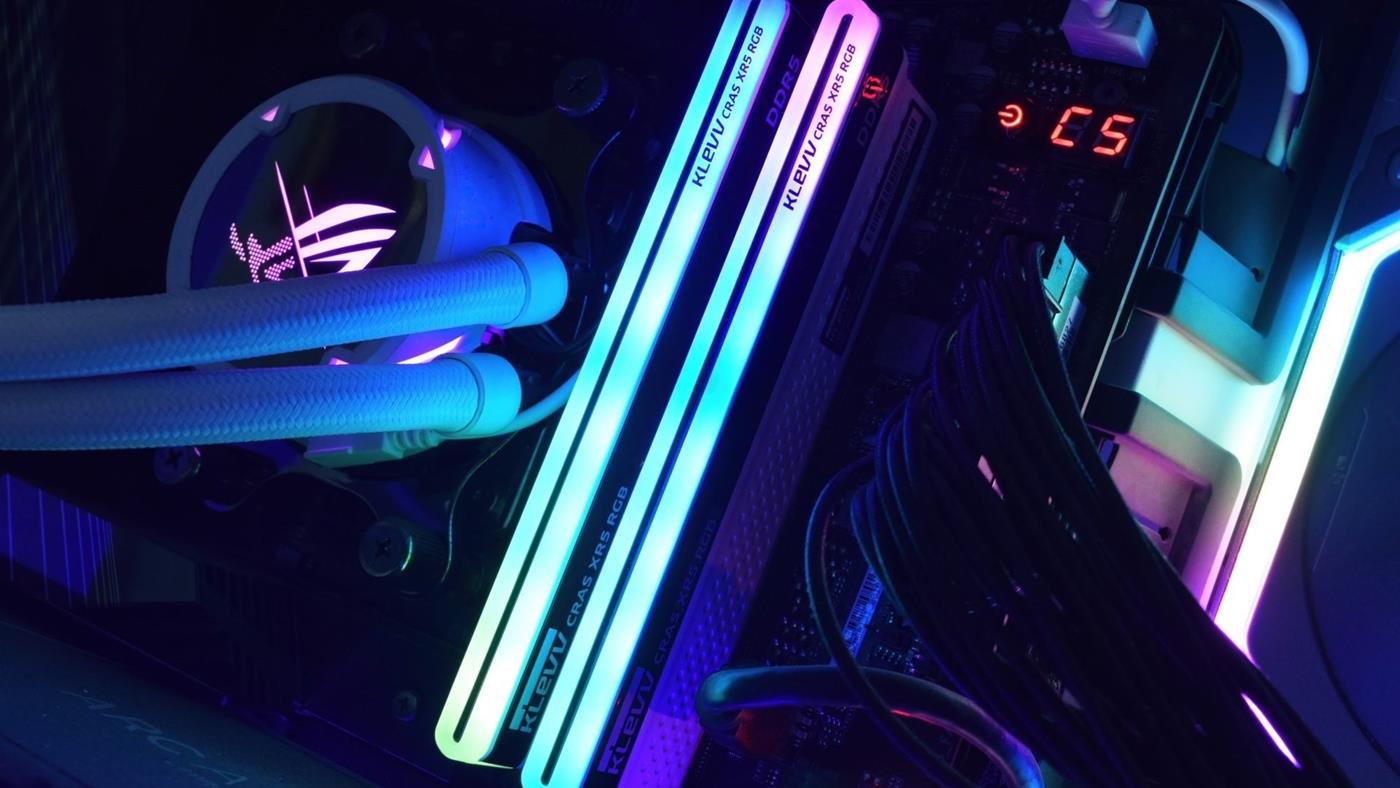 Bu da oldu: Kullanıcılar artık kendi DDR5 RAM'ini üretiyor