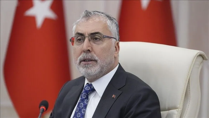 Çalışma ve Sosyal Güvenlik Bakanı Işıkhan: Ulusal Staj Programı kapsamında 333 bin başvuru aldık