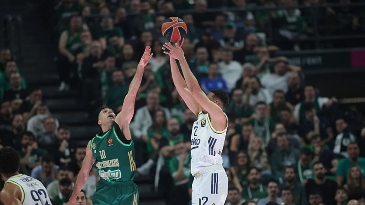 Panathinaikos-Fenerbahçe maç sonu gerginlik yaşandı!
