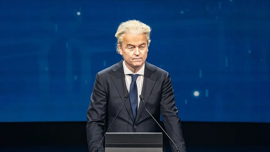 Hollanda'da aşırı sağcı PVV'nin koalisyonu terk etmesiyle hükümet düştü