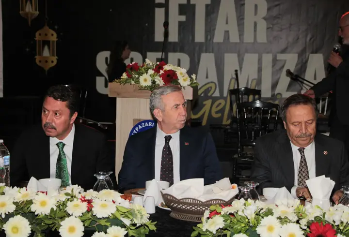 Ankara Büyükşehir Belediye Başkanı Mansur Yavaş, Beypazarı'nda iftar programında konuştu: