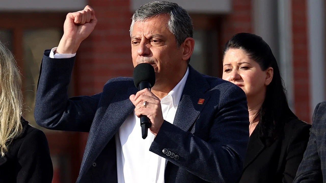 Özgür Özel’den emekli aylıkları için Meclis’te uzlaşı çağrısı
