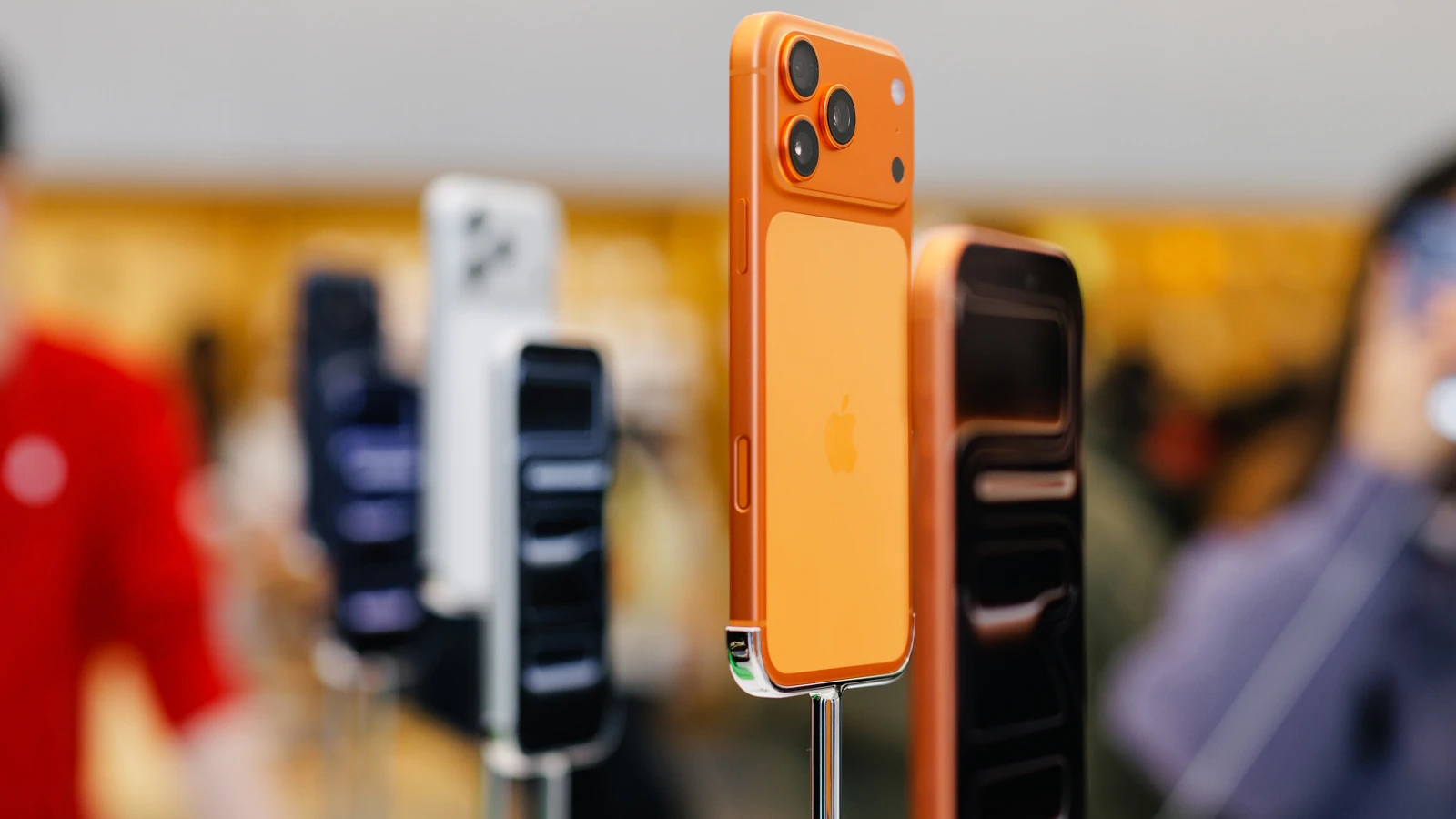 Yeni iPhone'un bir özelliği beğenilmedi