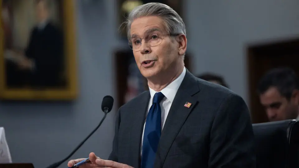 Bessent: Powell'ın Fed'den istifa etmesi için bir sebep yok