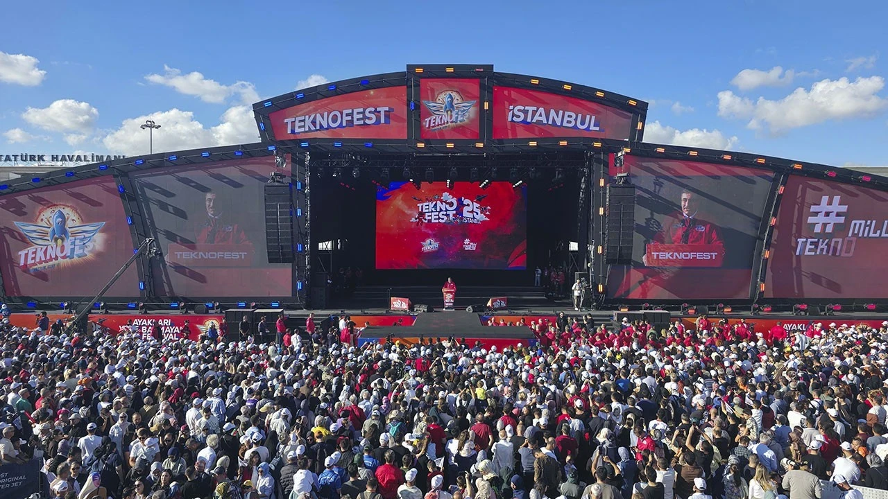 TEKNOFEST İstanbul’u 1 milyon 32 bin kişi ziyaret etti