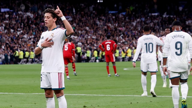 Real Madrid, 4 Golle Güldü