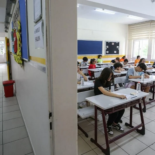 Düzce'de Sağanak Alarmı! Okullar Tatil Edildi, Kamu Çalışanlarına İzin Çıktı