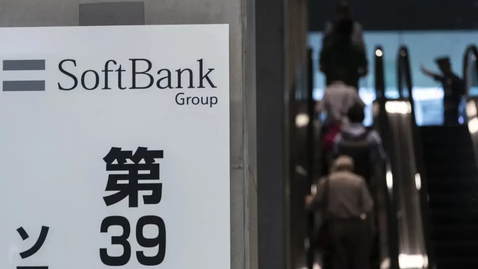 Japon SoftBank, DigitalBridge'i 4 milyar dolara satın alıyor