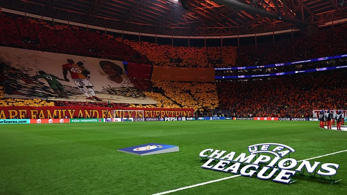 Galatasaray taraftarından Victor Osimhen'i ağlatan koreografi!