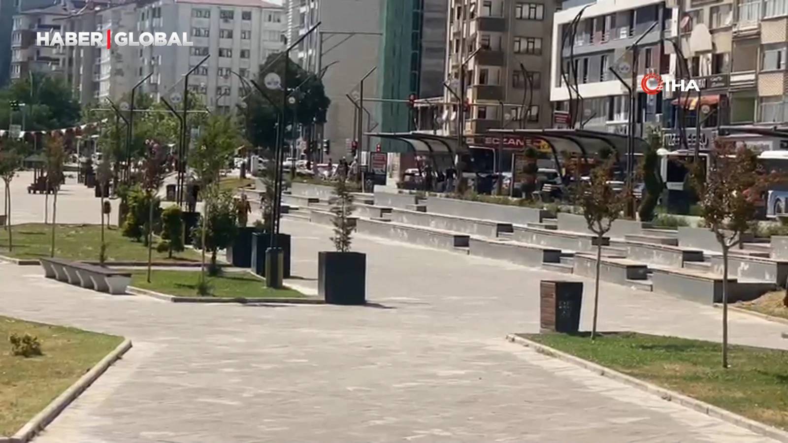 Elazığ’da sıcaklık 40 dereceye yaklaştı, caddeler boş kaldı