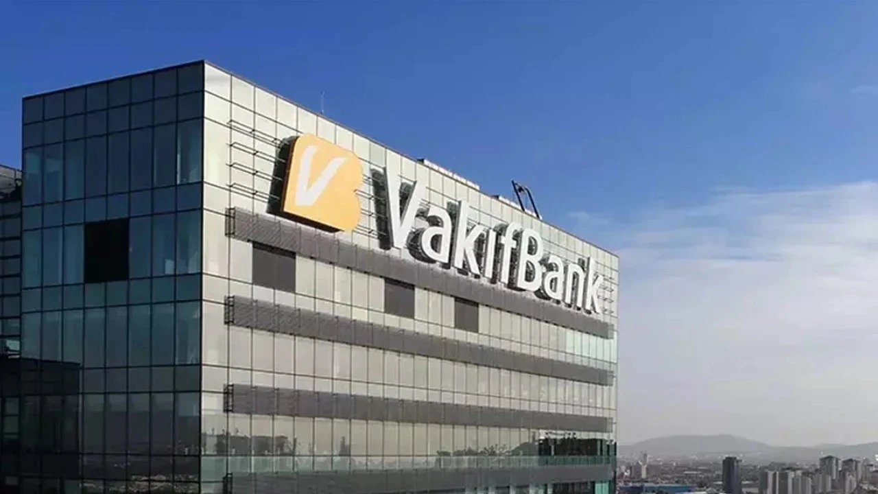 VakıfBank'tan yılın yarısında 30 milyar 63 milyon lira net kâr