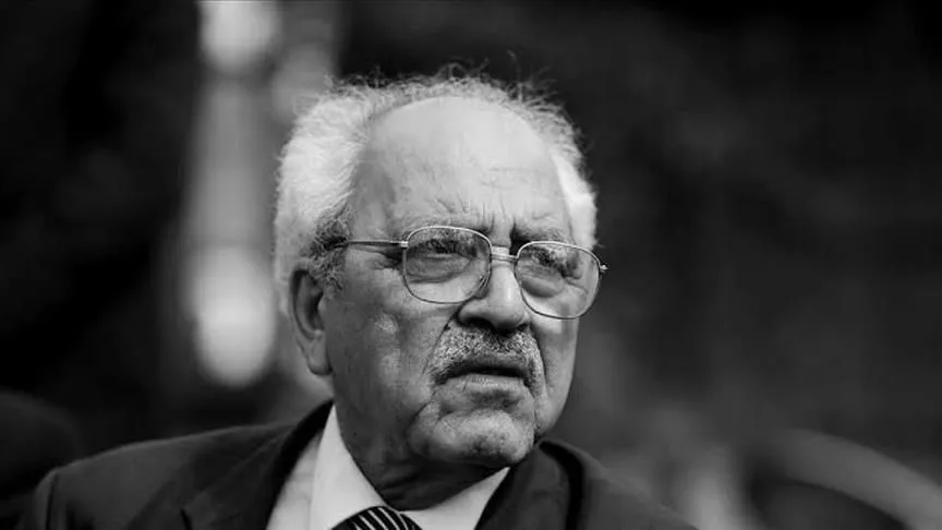Doğu'nun derin, şiirin güçlü, umudun bitimsiz sesi: Sezai Karakoç