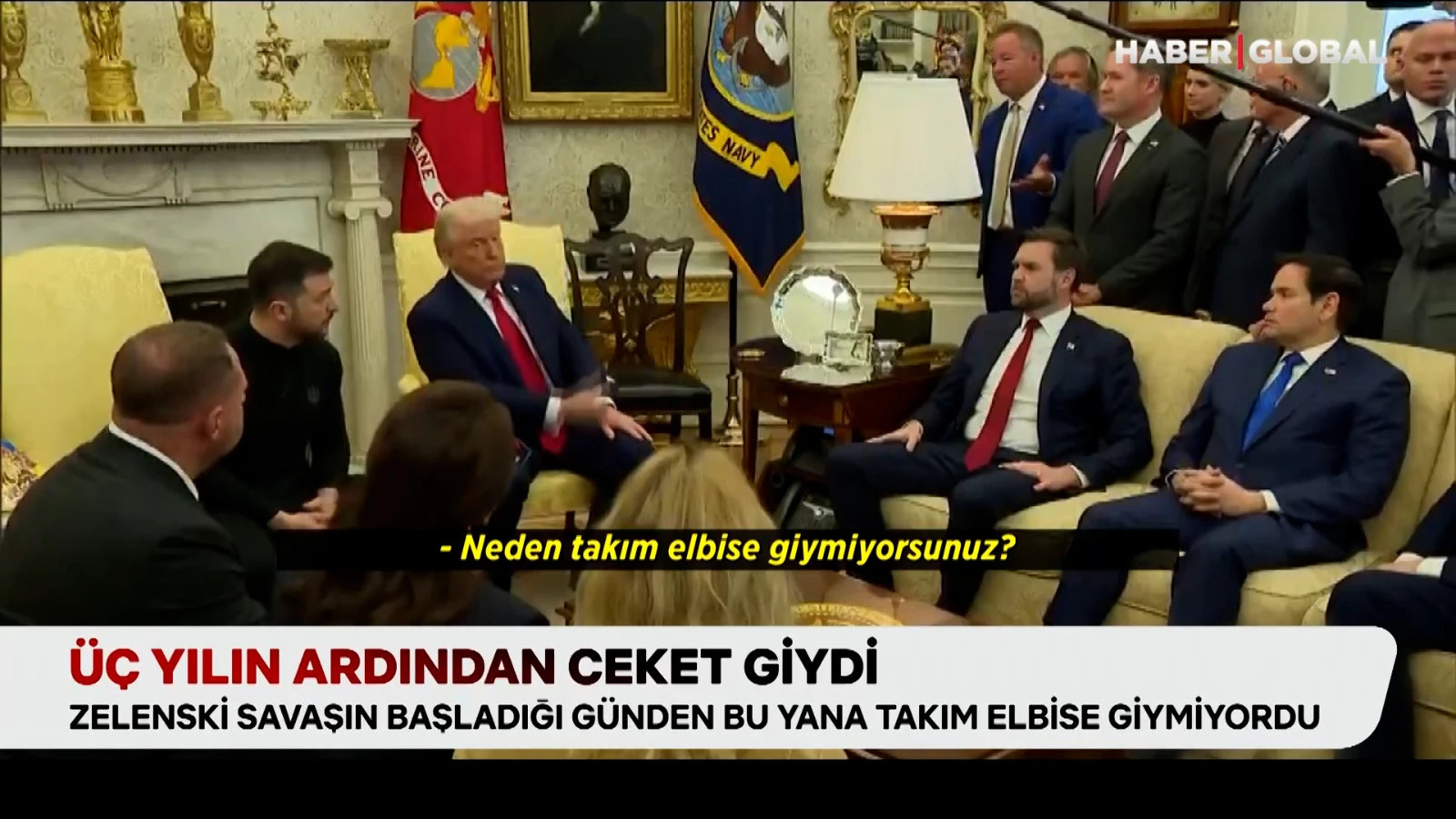 Zelenski neden üç yılın ardından kıyafet tercihini değiştirdi