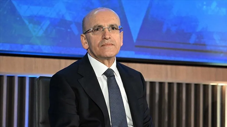 Bakan Şimşek, Londra'da Türkiye'nin ekonomik programının kararlılıkla uygulanmaya devam edileceğini bildirdi