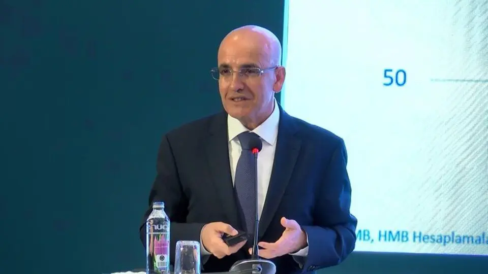 Şimşek: Türkiye kamu harcamalarında disiplin sağladı