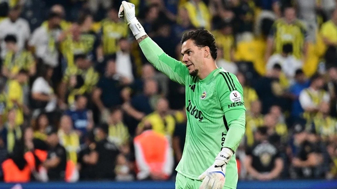 Fenerbahçe'nin kalecisi Ederson derbi öncesi PFDK'ye sevk edildi