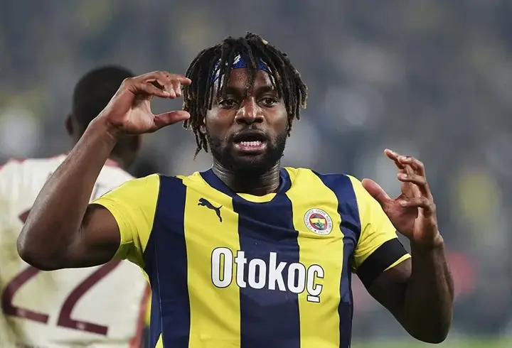 SON DAKİKA | Allan Saint-Maximin, Fenerbahçe’den ayrıldı