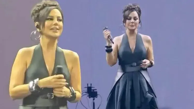 Ebru Gündeş'ten Hayranlarını Duygulandıran Anlar! 27 Yıl Sonra Yeniden Söyledi