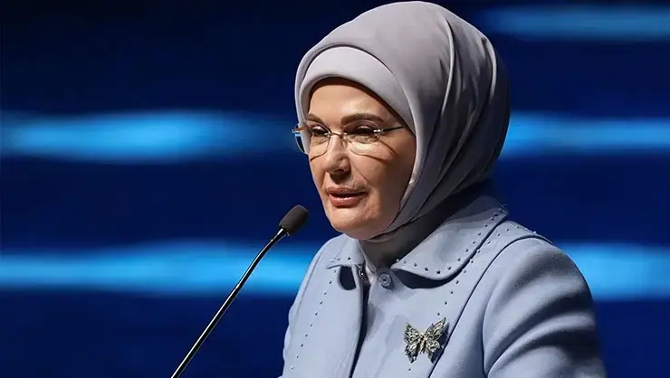Emine Erdoğan'dan Türkiye Maarif Vakfı 10. Yıl Programı'na İlişkin Paylaşım