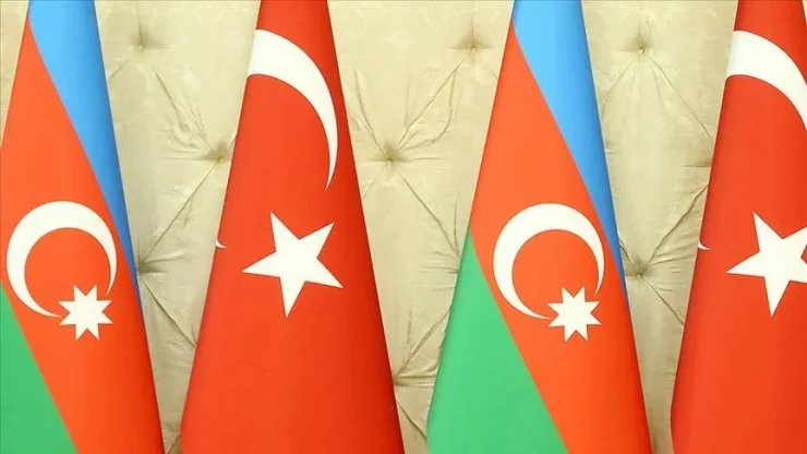 Aliyev'in partisinden Türkiye'ye 'başörtüsü' çıkışı