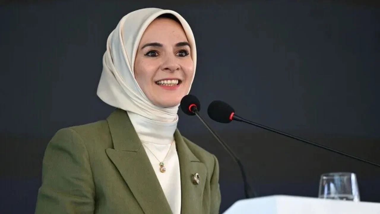 Bakan Göktaş: 31 Mart'a Kadar Bütün Hesaplar Yaş Doğrulama Sisteminden Geçecek