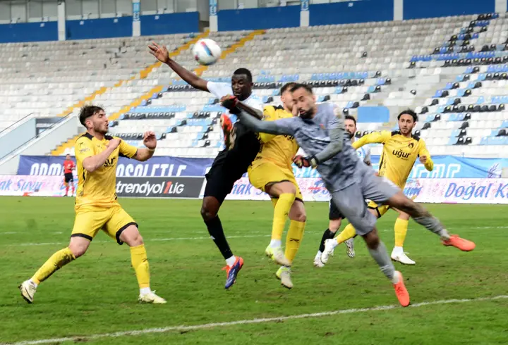 Erzurumspor FK - İstanbulspor: 1-2
