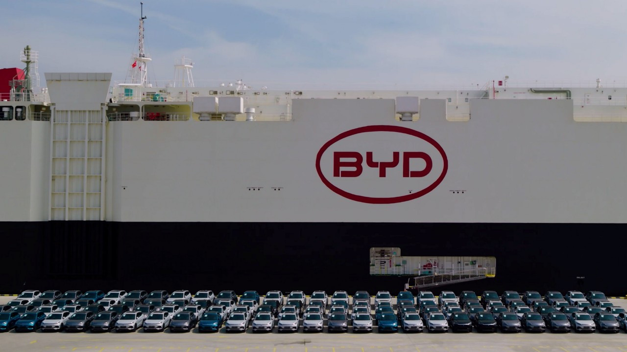 200 metre uzunluğunda! BYD'nin 7 bin araçlık dev gemisi Türkiye'ye ulaştı