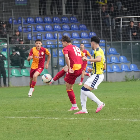 Galatasaray U19 - Fenerbahçe U19 Derbisi Nefes Kesti: 3-1