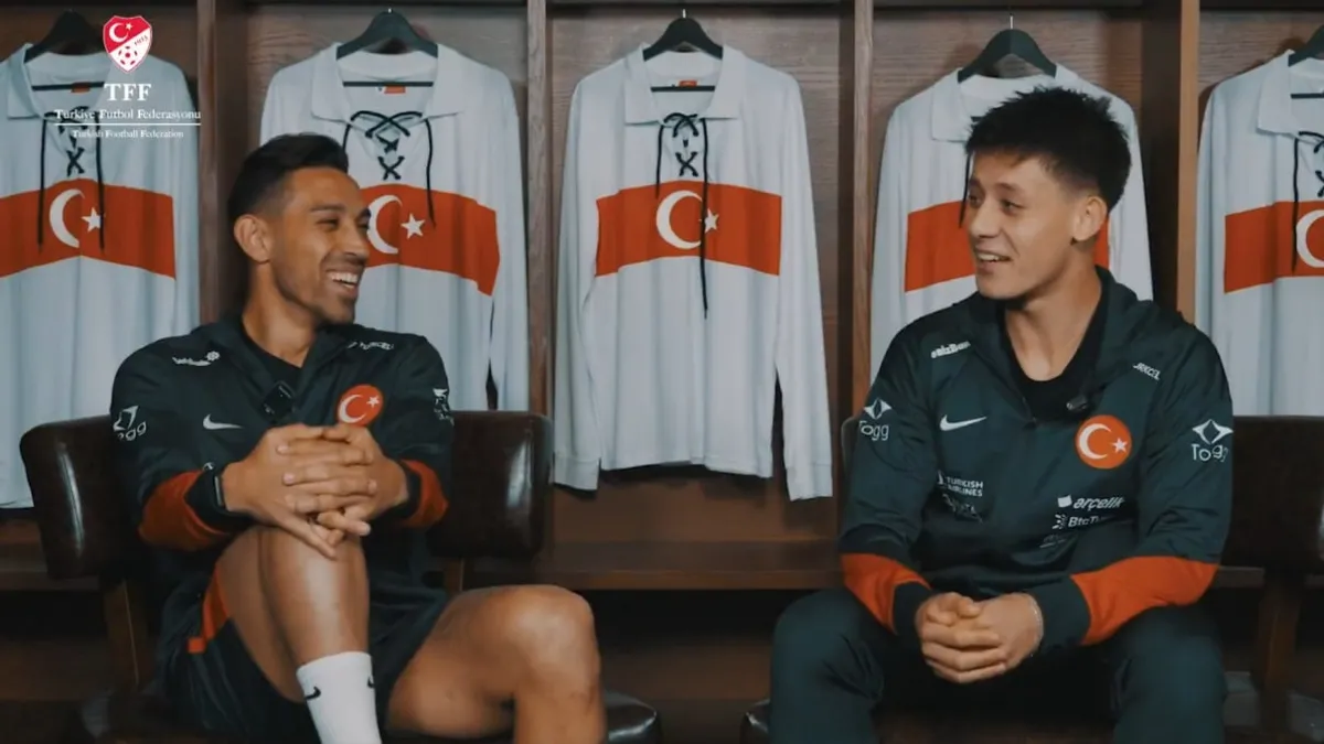 Milli Takım'da eğlenceli anlar! Arda Güler ve İrfan Can'ın kapışması