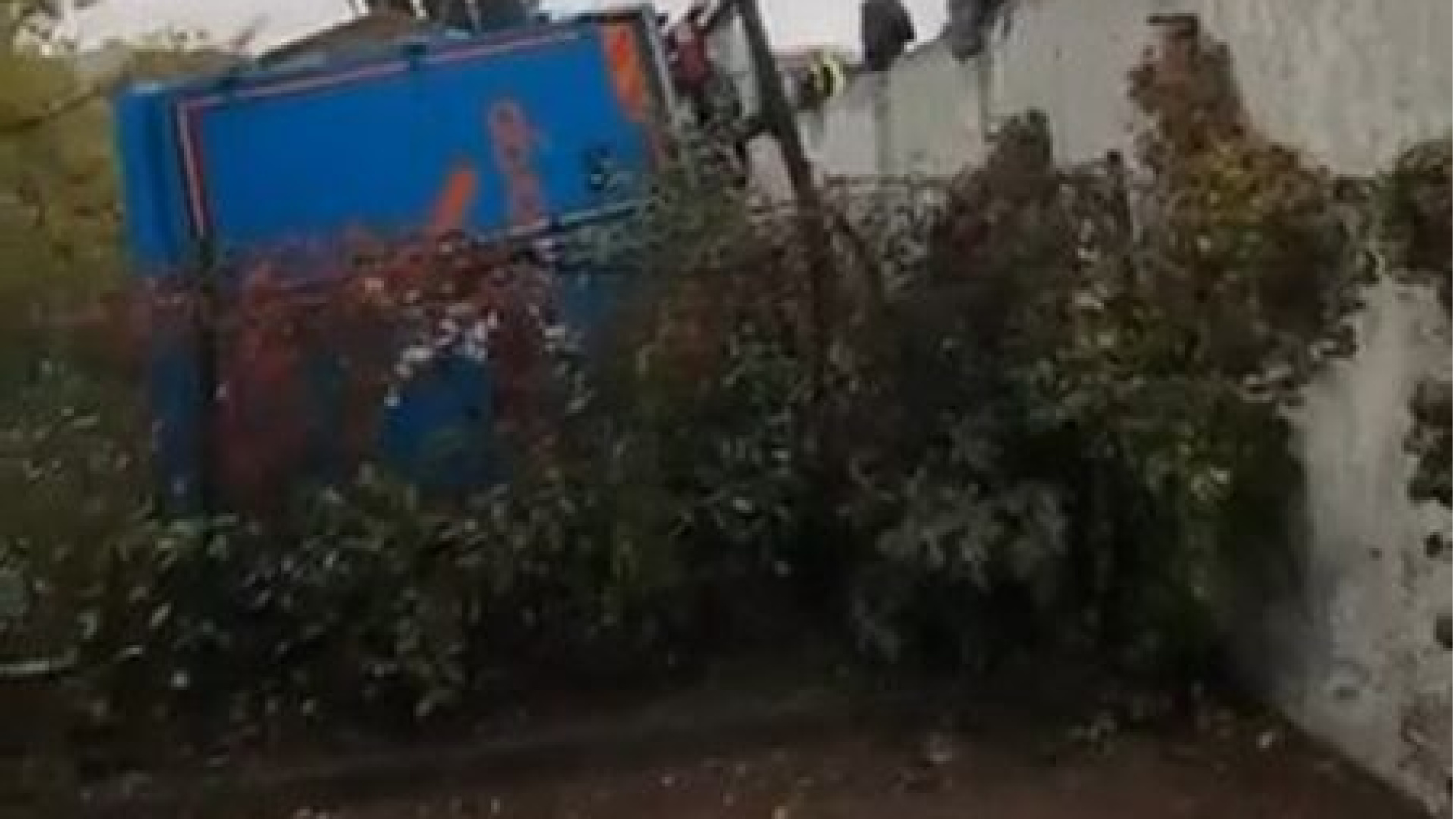 Tır Karşı Şeride Geçti! Yaralılar Var - Habertürk Haberler
