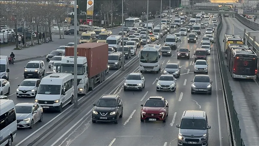 İstanbul'da iftar öncesi trafik yoğunluğu yüzde 85'e çıktı
