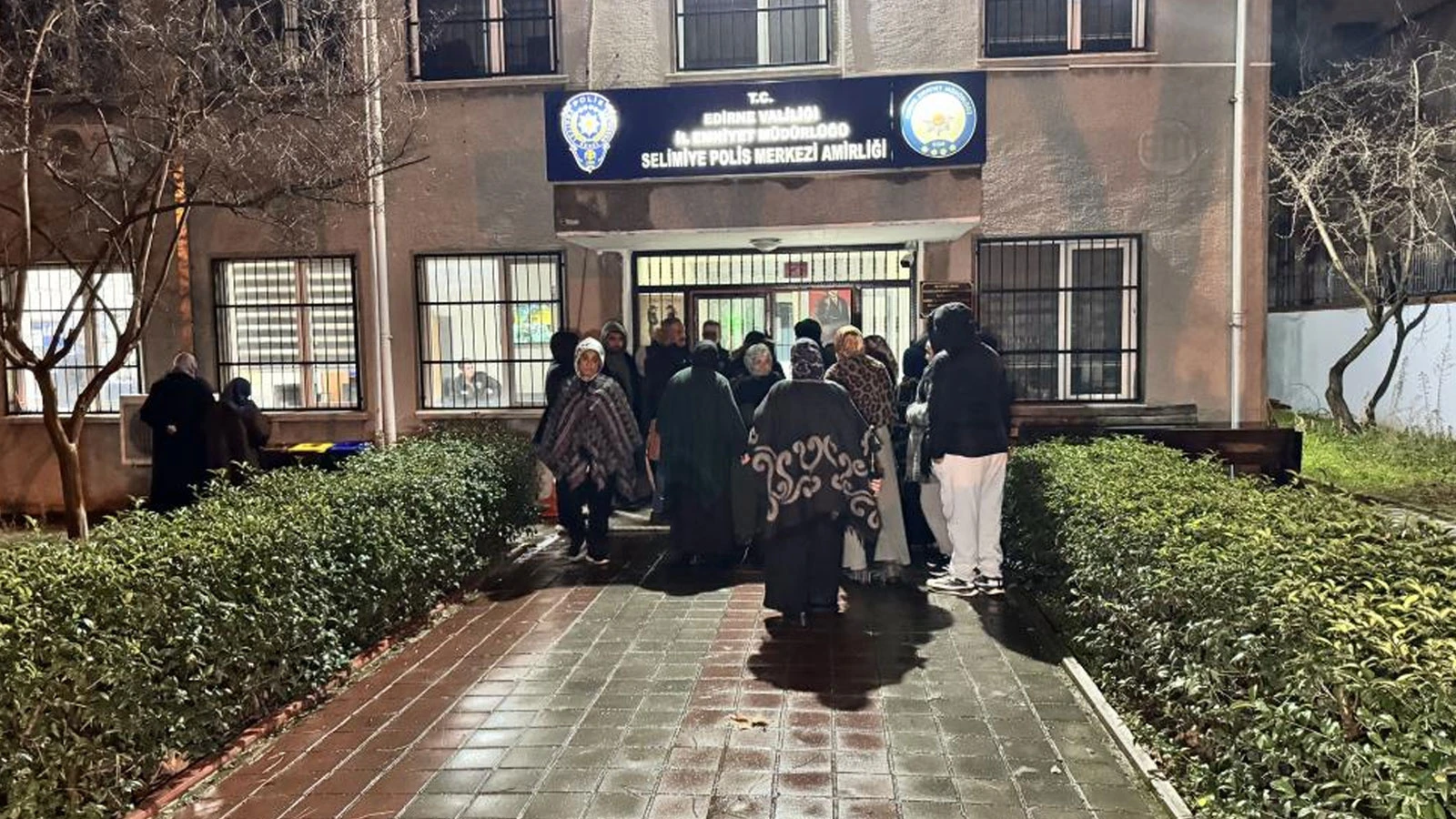Edirne'de 17 kişiyi umre vaadiyle dolandıran şüpheli yakalandı