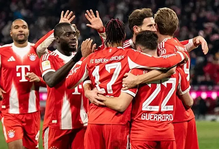 Bayern Münih’ten Wolfsburg’a tarihi fark! 9 gollü maç