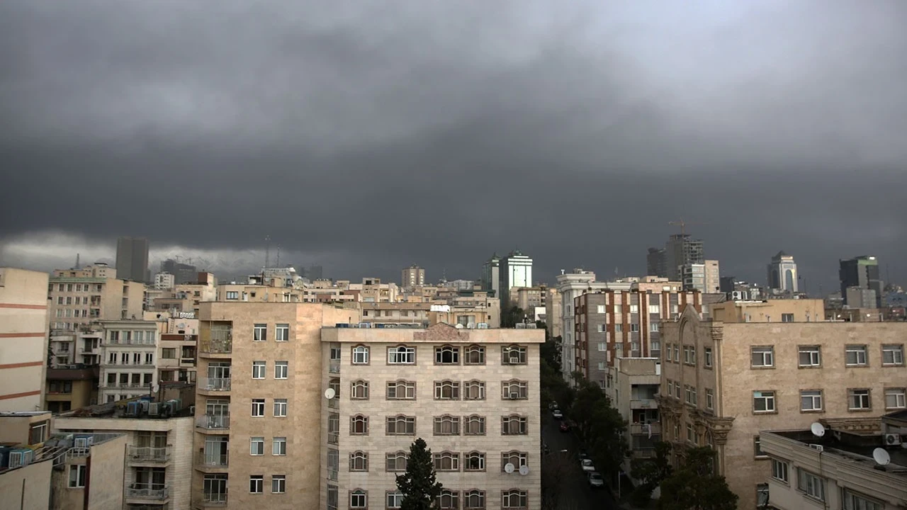 İran basını: İsfahan'da sivil noktalara saldırı iddiası