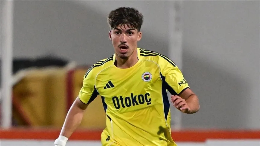Fenerbahçe, Yusuf Akçiçek'in Al Hilal'e transfer olduğunu açıkladı