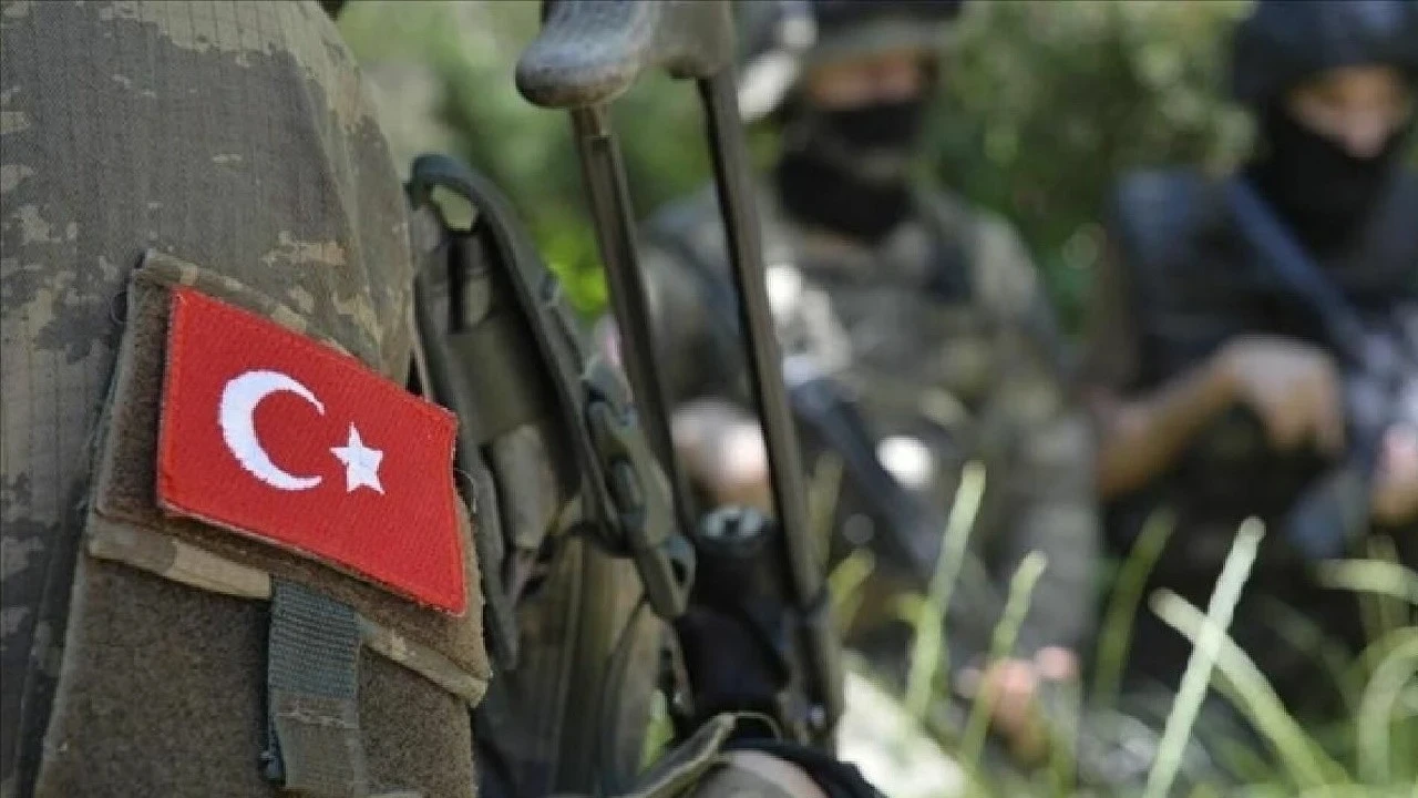 Türk askerinin Aden Körfezi'ndeki görev süresi 1 yıl daha uzatıldı