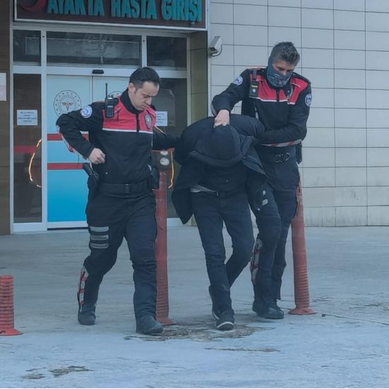 Polisin 'dur' ihtarından kaçtı! Takip sonucu yakalandı