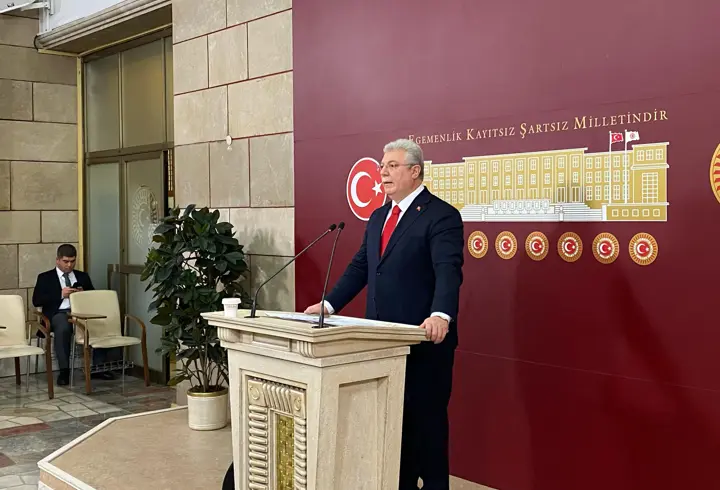 AK Partili Akbaşoğlu: Ey Özgür Özel, hakikatin ortaya çıkmasını niçin istemiyorsun